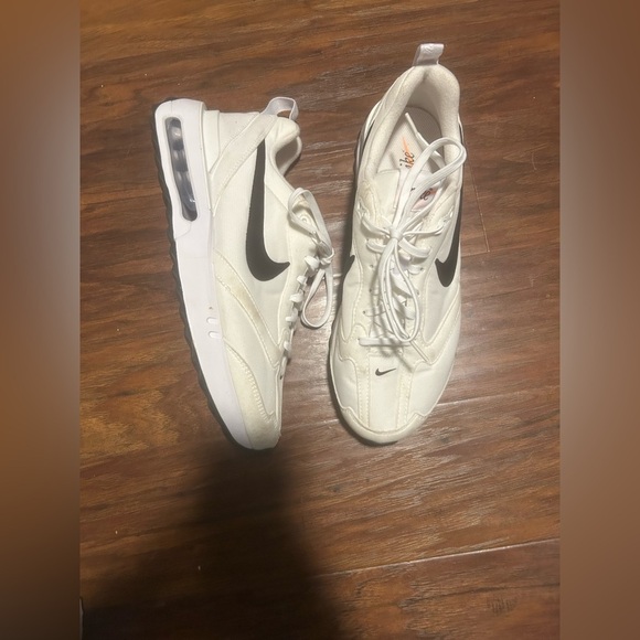 NIKE Air Max Dawn Running Cream White Black Shoes DH5131-101 Women’s Size 10 - Picture 1 of 8